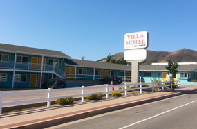 VILLA MOTEL EXTERIOR